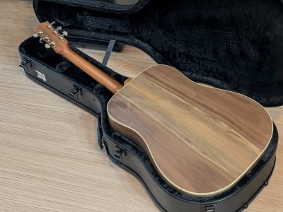 Gibson Hummingbird Studio