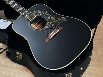 Gibson Hummingbird Custom Shop Ebony