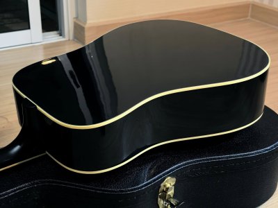 Gibson Hummingbird Custom Shop Ebony