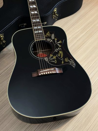 Gibson Hummingbird Custom Shop Ebony