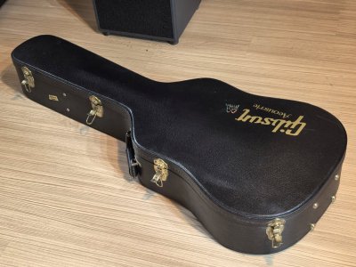 Gibson Songwriter Deluxe Studio