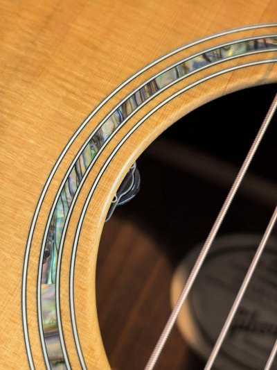 Gibson Songwriter Deluxe Studio