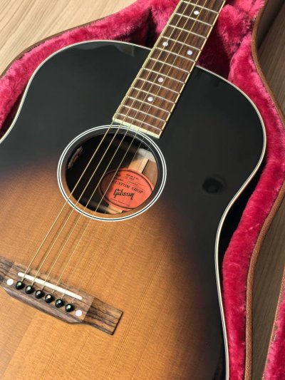 Gibson Keb mo 3.0 12-Ft J-45 Custom Shop Artist