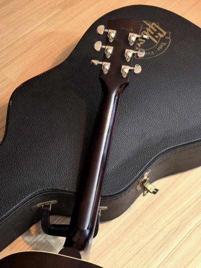 Gibson J-45 Standard