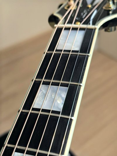 Gibson Songwriter Custom Ebony 2025