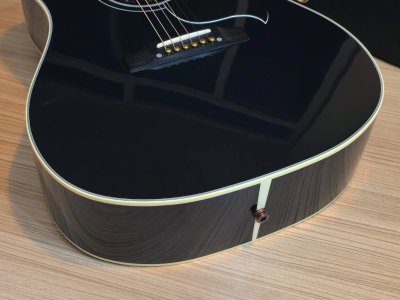 Gibson Songwriter Custom Ebony 2025