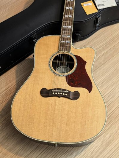 Gibson Songwriter Standard EC