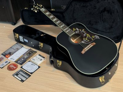 Gibson Hummingbird Custom Limited Ebony 2017