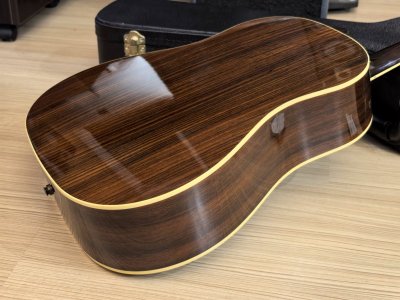 Gibson J-45 Custom Limited Rose