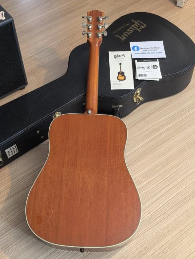 Gibson Hummingbird Honny Sunbrust