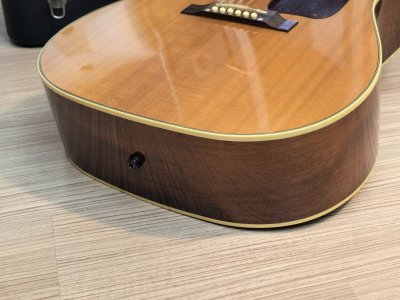 Gibson J-45 Standard