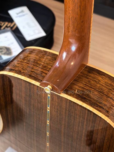 Gibson Songwriter Deluxe Standard