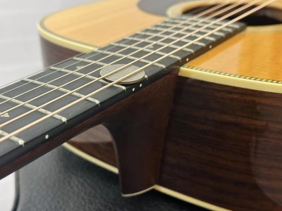 Martin HD-28V