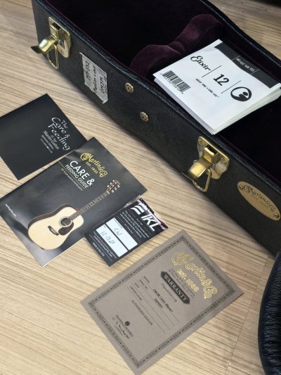 Martin OMJM Signature John Mayer