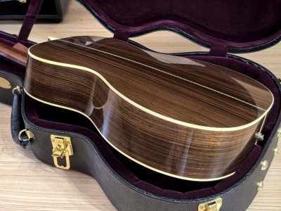 Martin OMJM Signature John Mayer
