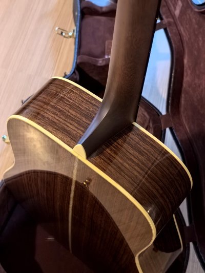 Martin HD-28V (Vintage Series )
