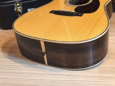 Martin D-42 Modern Deluxe