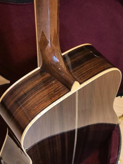 Martin D-42 Modern Deluxe