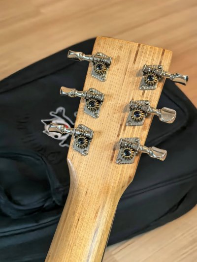 Martin Felix Siganture Limited Edition V.2