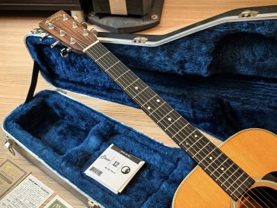 Martin HD-28 vintage