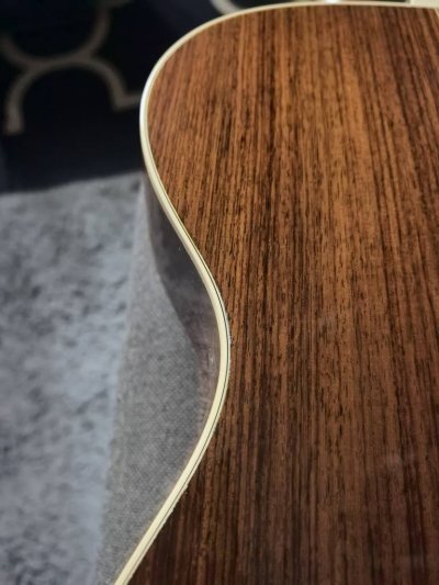 Martin OOO-28 Standard