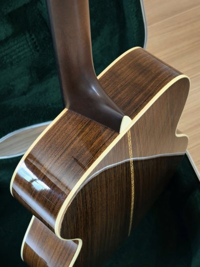Martin OOO-28 Standard