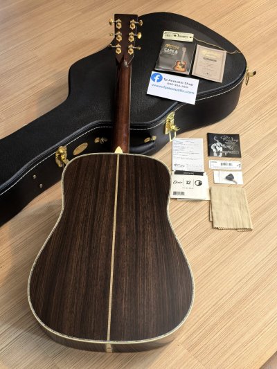 Martin D-45 Standard