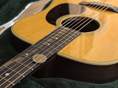 Martin D-28 Standard