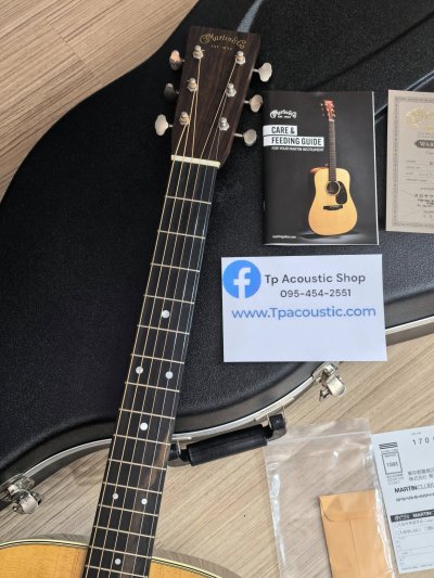 Martin D-28 Standard