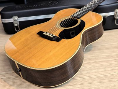Martin OOO-28 Standard