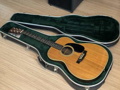 Martin OOO-28 Standard