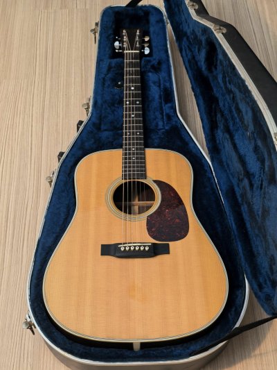 Martin D-28 Standard