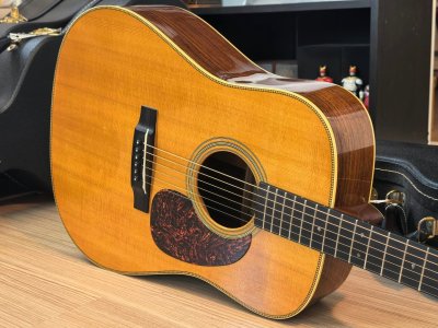 Martin HD-28V Vintage Series