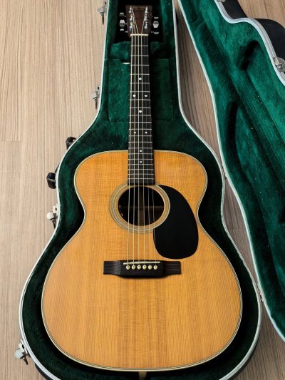 Martin OOO-28 Standard
