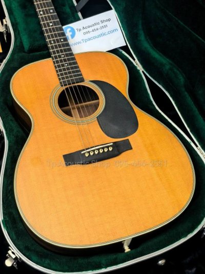 Martin OOO-28 Standard
