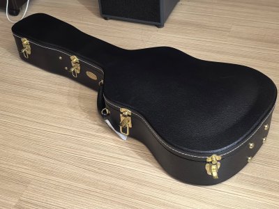 Martin D-42 Modern Deluxe