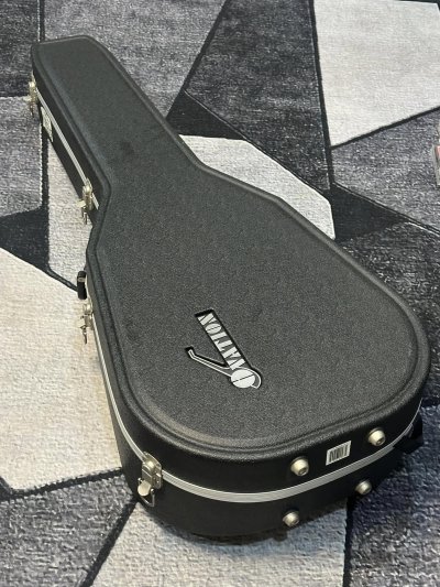 Ovation LX 6868