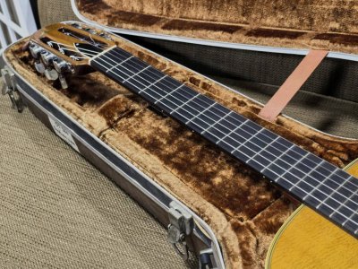 Ovation No.1624