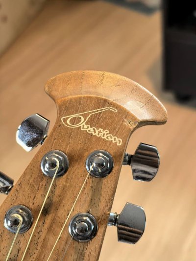 Ovation 1981 Standard Balladeer