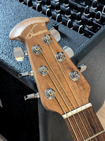 Ovation 1981 Standard Balladeer