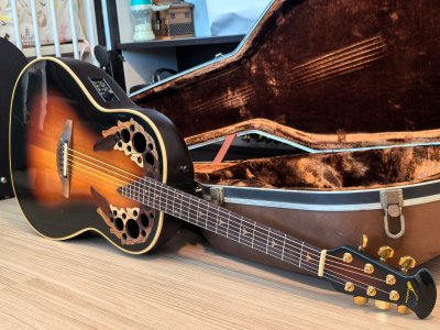 Ovation 1718 Elite
