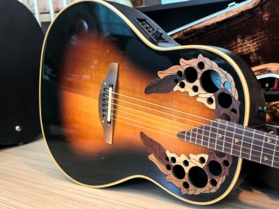 Ovation 1718 Elite