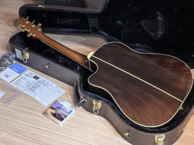 Takamine PTU-841C TBS