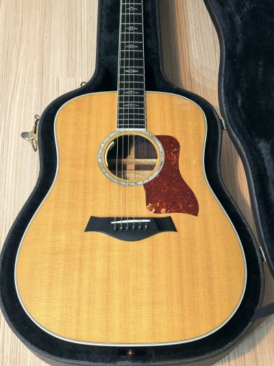 Taylor 810