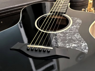 Taylor 214CE DLX BLACK ES-2