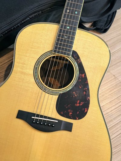YAMAHA LL-16 ARE
