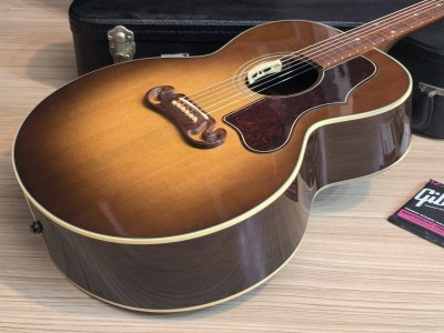 Gibson J-100 Walnut
