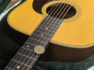Martin D-28 Standard