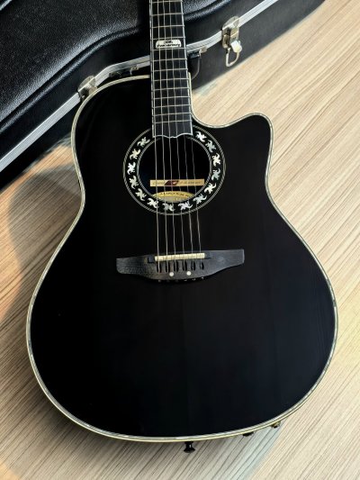 Ovation Collectors 1996