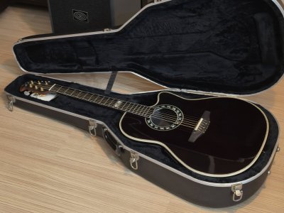 Ovation Collectors 1996